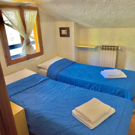 Con Vista Mozzafiato Chalet